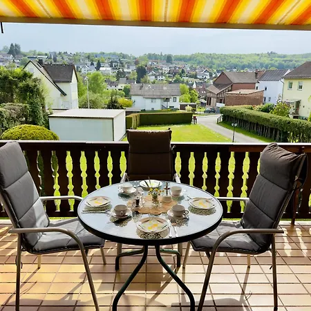 Apartamento Ruhige Landhauswohnung In *