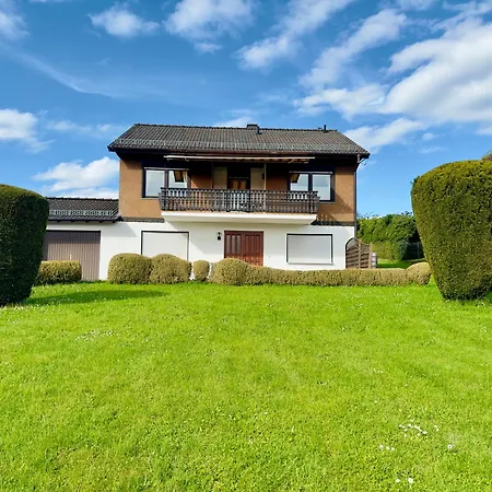 Ruhige Landhauswohnung In * Weilburg